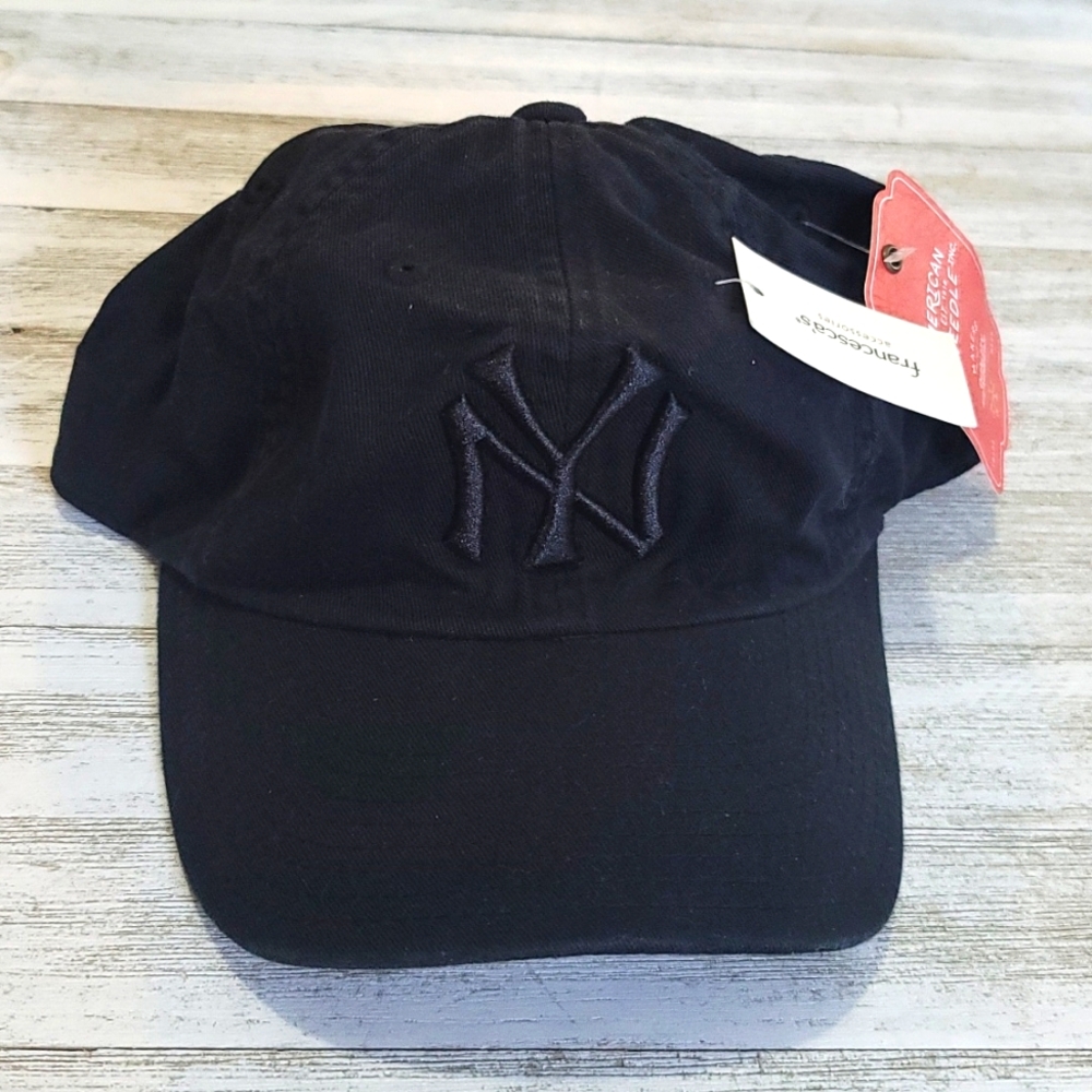Francesca NY hat